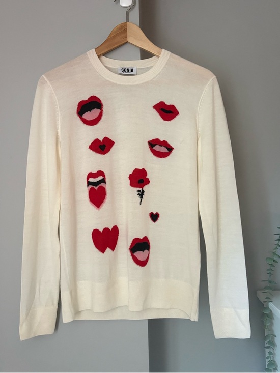 Sonia Rykiel Sweaters - Sonia by Sonia Rykiel Intarsia Lips Hearts Poppy Sweater Cream Wool M